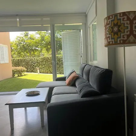 Americas Apartment *